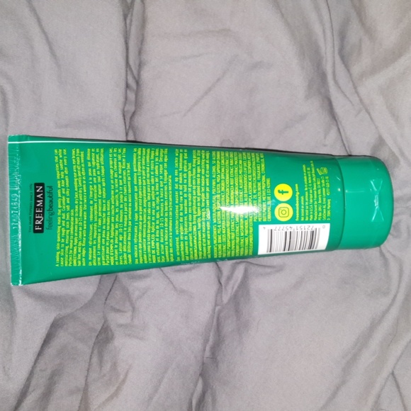 Freeman Renewing Cucumber Peel Off Gel Mask - Picture 4 of 5